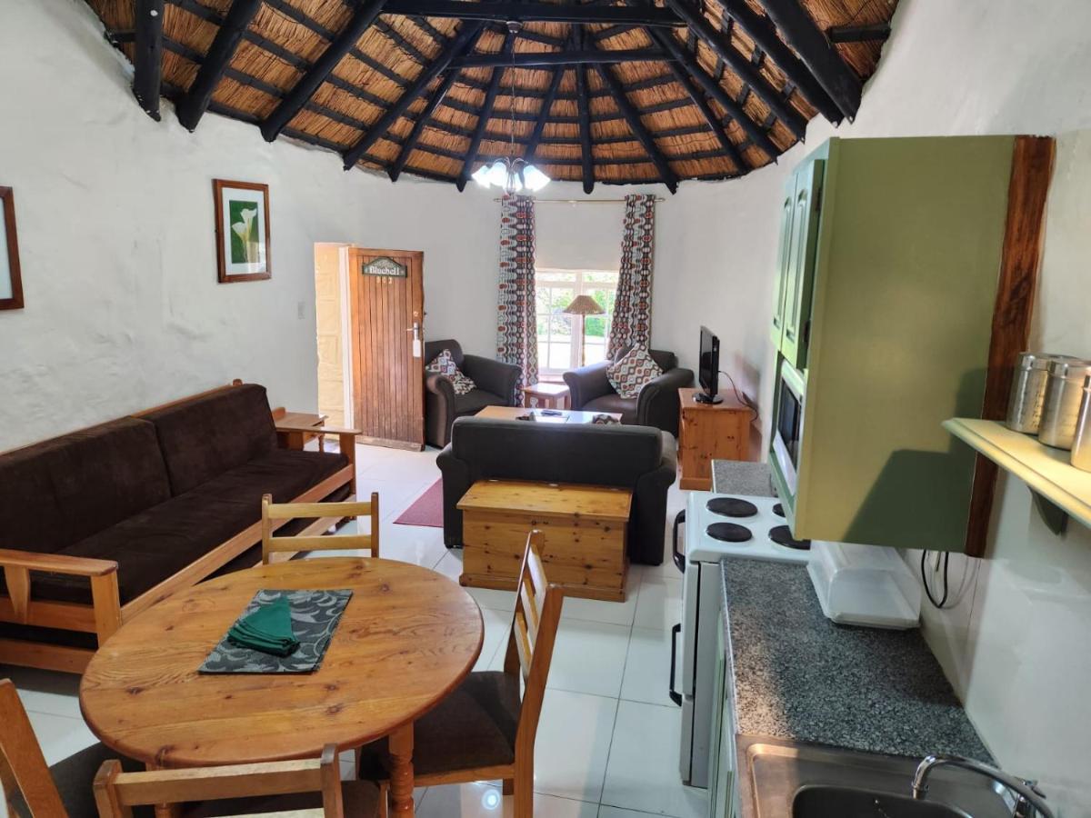 Gooderson Leisure Mountain View Cottages Self Catering And Timeshare Resort Дракенсберг Гардън Екстериор снимка